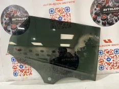 Стекло заднее правое Land Rover Range Rover Evoque
