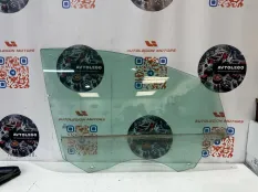 Стекло переднее правое Ford Escape