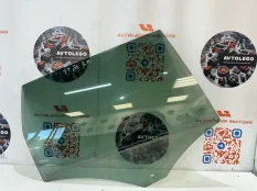 Стекло заднее правое Volvo XC70