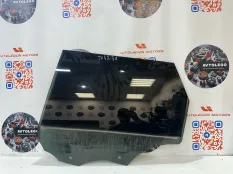 Стекло заднее левое Land Rover Range Rover Sport