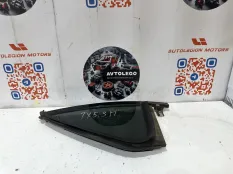 Форточка правая Ford Explorer