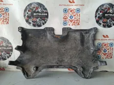 Защита двигателя Mercedes benz C300