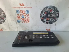 Крышка АКБ VW Touareg