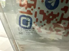 Стекло заднее правое Mercedes benz R350