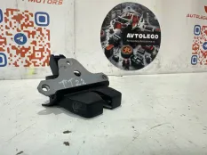 Замок крышки багажника Volvo S60