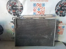 Радиатор кондиционера Mercedes benz E350