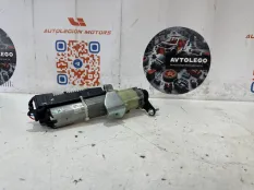 Привод крышки багажника Audi Q7