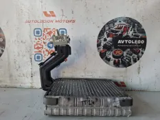 Испаритель кондиционера Volvo XC70