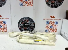 Шторка правая (Airbag) Ford Escape