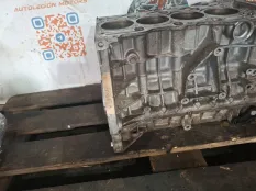 Блок цилиндров BMW 116I