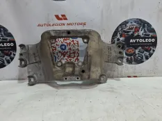 Кронштейн КПП Audi A6