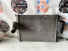 Интеркулер Jaguar XF