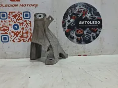 Кронштейн двигателя Audi A6