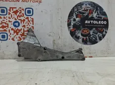 Кронштейн Audi A6