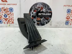 Педаль газа BMW 116I