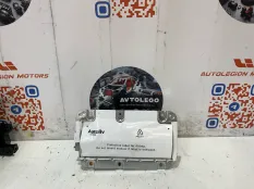Подушка в торпедо Volvo V70