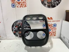 Накладка торпедо Jeep Compass