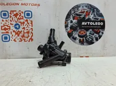 Корпус термостата Mercedes benz A180