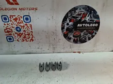 Скоба крепления форсунки Opel Insignia