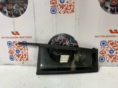 Форточка левая Jeep Compass