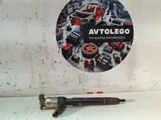 Форсунка топливная Opel Insignia