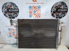 Радиатор кондиционера Land Rover Discovery