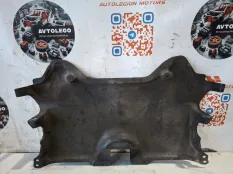 Защита двигателя Mercedes benz C350