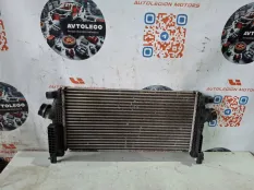 Интеркулер Opel Astra