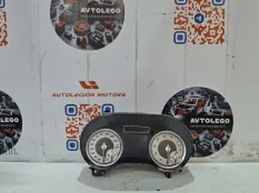 Щиток приборов Mercedes benz A180
