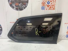 Форточка правая VW Passat