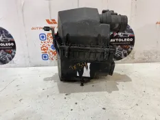 Корпус воздушного фильтра Jaguar XF