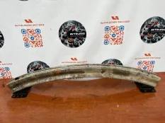 Усилитель бампера Audi Q7