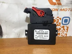 Блок управления стояночным тормозом Mercedes benz GL450