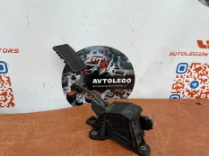 Педаль газа Honda Crosstour