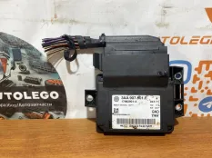 Блок управления стояночным тормозом VW Tiguan