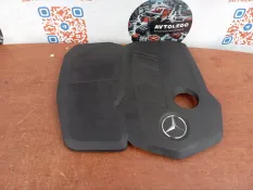 Декоративная крышка двигателя Mercedes benz E220D