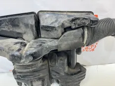 Резонатор воздушного фильтра Land Rover Range Rover