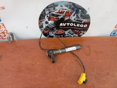 Пиропатрон капота Mercedes benz E220D