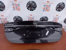 Крышка багажника Mercedes benz E220D