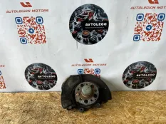 Кулак передний левый Mercedes benz CLS550