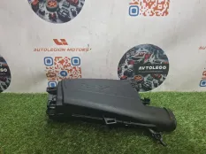 Корпус воздушного фильтра Mercedes benz GL450