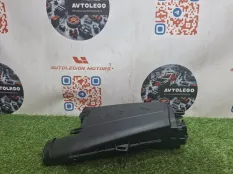 Корпус воздушного фильтра Mercedes benz GL450