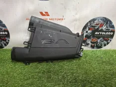 Корпус воздушного фильтра Mercedes benz CLS550