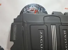 Декоративная крышка двигателя Jaguar XF