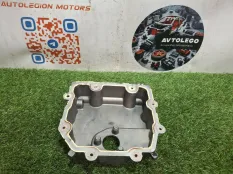 Поддон двигателя Jaguar XF