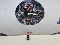 Кнопка Infiniti Q50