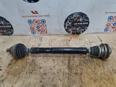 Полуось VW Passat CC