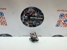 Крючок капота BMW X3