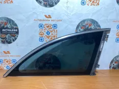 Форточка правая Mercedes benz R350