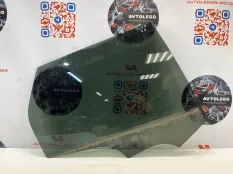 Стекло заднее правое Land Rover Discovery Sport